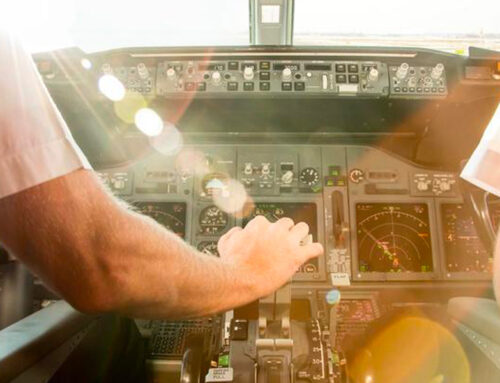 Finalmente si vola in cabina di pilotaggio